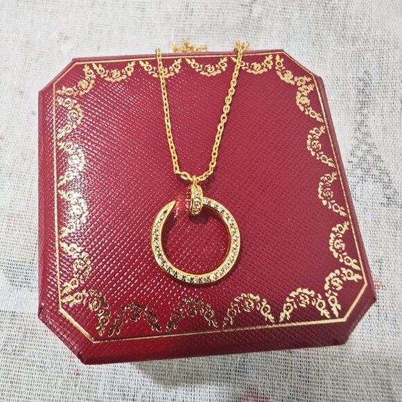 Cartier 18k Gold Pavé Diamond Nail Necklace